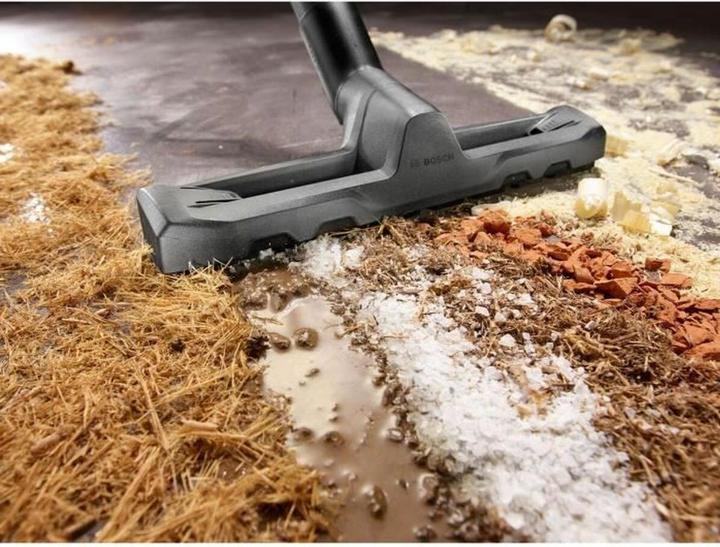 Actual product image Bosch Home & Garden UniversalVac 15 (Wet dry vacuum cleaner)
