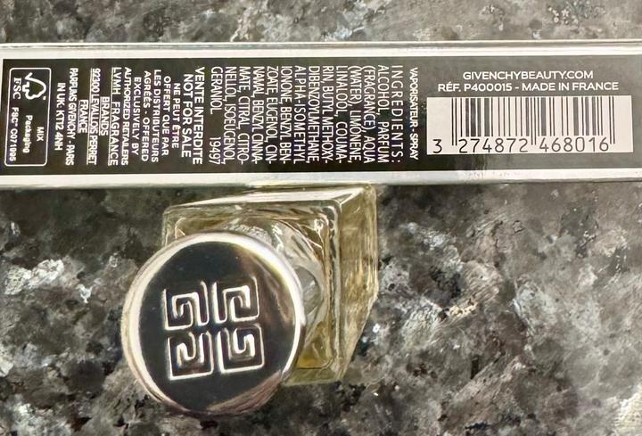 Produktbild Givenchy Gentleman Society (Eau de Parfum, 12.50 ml)
