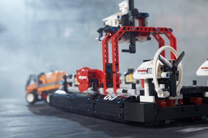 Produktbild LEGO Luftkissenboot (42076, LEGO Technic)