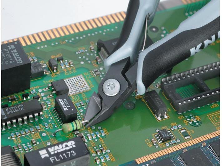 Actual product image Knipex Precision Electronics Side Cutter ESD (125 mm)