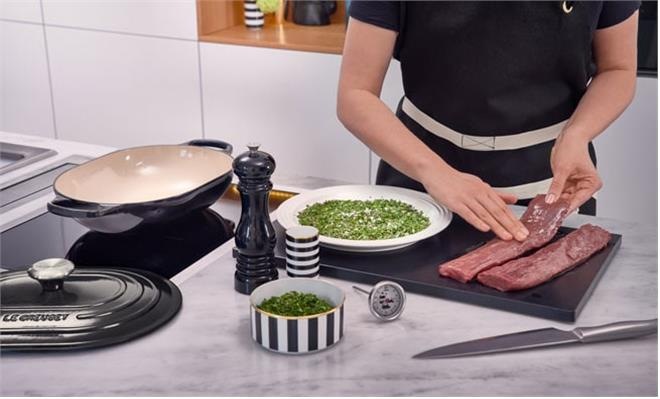 Image du produit Le Creuset Oblong Signature 31cm, ovale