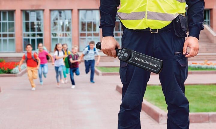 Actual product image Nokta | NMS20 handscanner security metaaldetector
