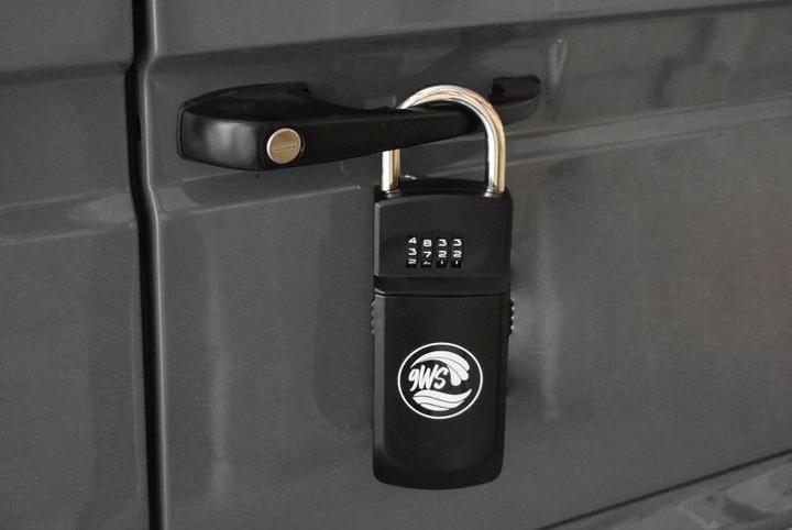 Immagine prodotto 9WS Boite a cl scurise avec code