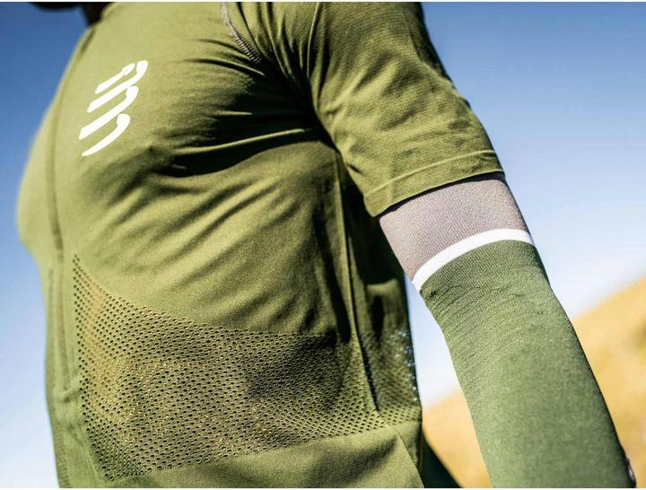 Actual product image Compressport ArmForce Ultralight (28, 30)