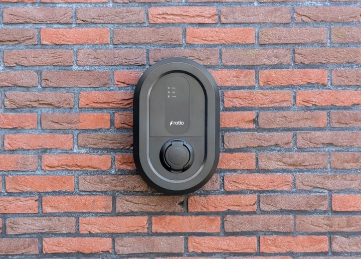 Actual product image Ratio Electric Ratio Smart 11-22kW, type 2 socket, WLAN/LAN/BT (Type 2, 22 kW, 32 A, Hard wired)