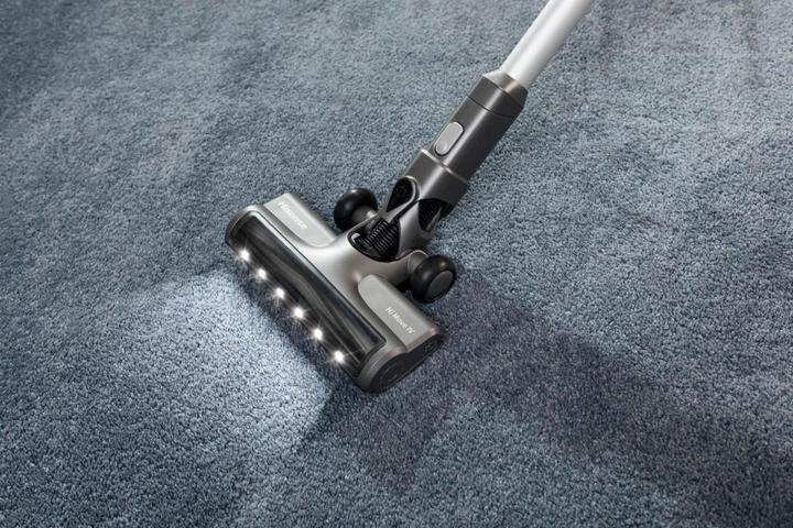 Image du produit Hisense HVC6464A Aspirateur sans fil noir sans sac