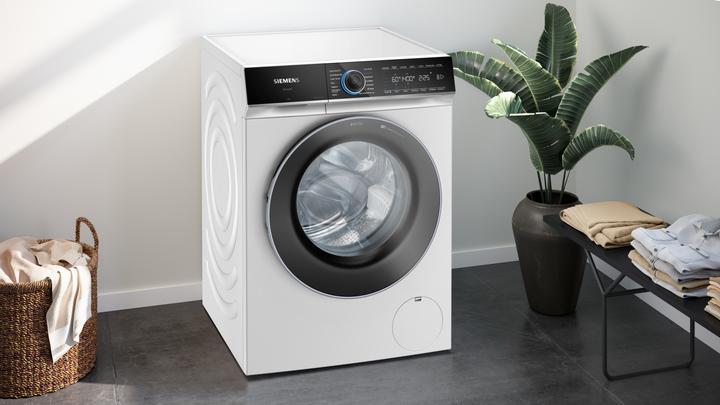 Actual product image Siemens iQ700 WG44B2AW0 (9 kg, Left)
