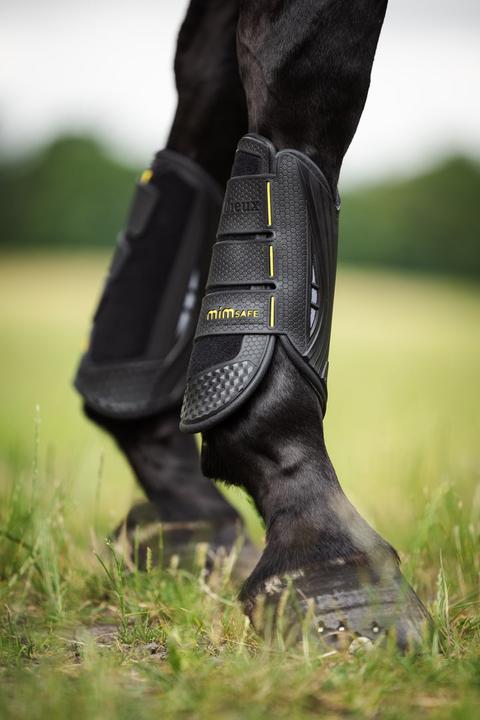 Actual product image LeMieux - MIMsafe XC Boot Front - Black - Medium