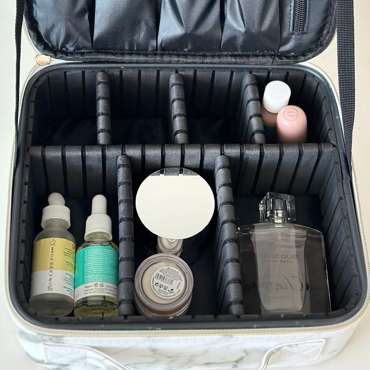 Actual product image Intirilife Make Up Bag 26 x 23.4 x 9.5 cm