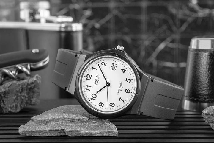 Actual product image Casio Mw-59-7bvef (Analogue wristwatch, 36.10 mm)