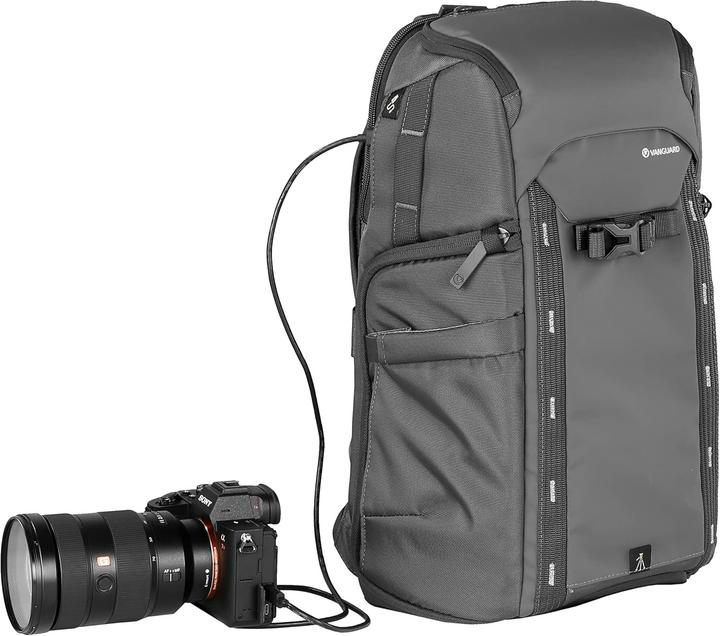 Actual product image Vanguard Veo Adaptor S41 with USB-A (Photo backpack, 12 l)