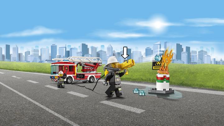 Produktbild LEGO Feuerwehrfahrzeug (60107, LEGO City)