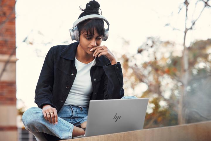 Actual product image HP Pavilion Plus 14-eh1059ng (14", Intel Core i5-1340P, 16 GB, 512 GB, DE)