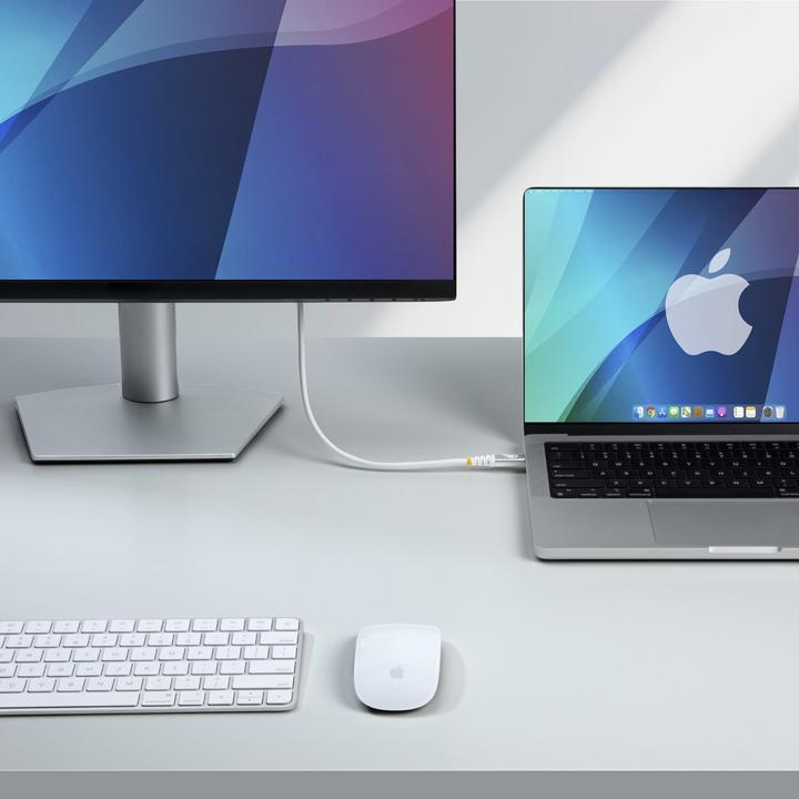 Produktbild StarTech White USB4 Cable - 1m (1 m, 240 W)