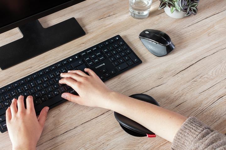 Immagine prodotto CHERRY Slidepad Ergo