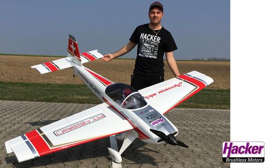 Produktbild Hacker Acrostar mk2 XL weiss/rot 2390mm Elektromotor Kunstflugmodell ARF (Motorflugzeug)