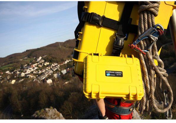 Actual product image B+W Outdoor case 500 (Photo case, 2.30 l)