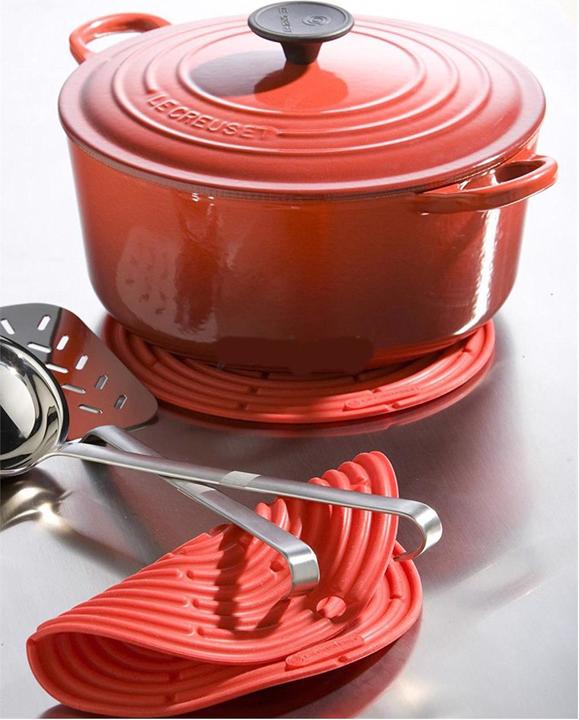 Actual product image Le Creuset Classic potholder (Silicone)