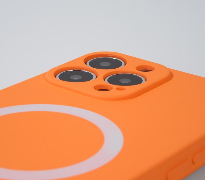 Actual product image PhoneLook Housse Coque en silicone souple avec MagSafe et protection pour caméra (Apple iPhone 13 Pro Max)