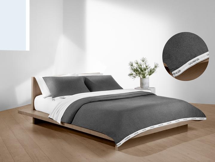 Produktbild Calvin Klein Classic Logo (Bettwäsche Set, 160 x 210 cm, 65 x 100 cm)