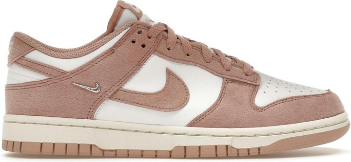 Image du produit Nike Dunk Low Rose Whisper Gold Mini Swoosh (Women's) (36)