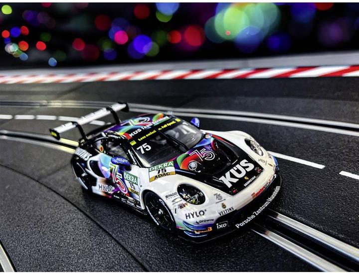 Actual product image Carrera 20027764 Evolution Car Porsche 911 GT3 R "Team Bernhard, No.75" DTM 202