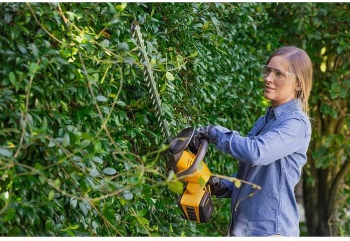 Produktbild Stiga HT 300e Akku Heckenschere inkl. 2. Akku, inkl. Ladegerät 0.4kW 40V Li-Ion 540mm (Akkubetrieb)