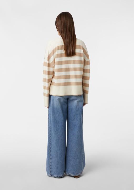 Produktbild Comma Strickjacke Gestreifter Cardigan im Boxy-Fit (32)