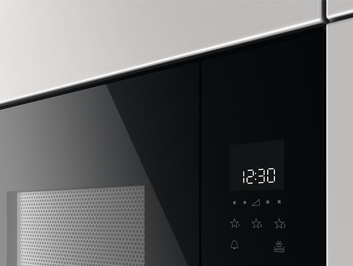 Actual product image Zanussi Zmbn2sx (17 l)