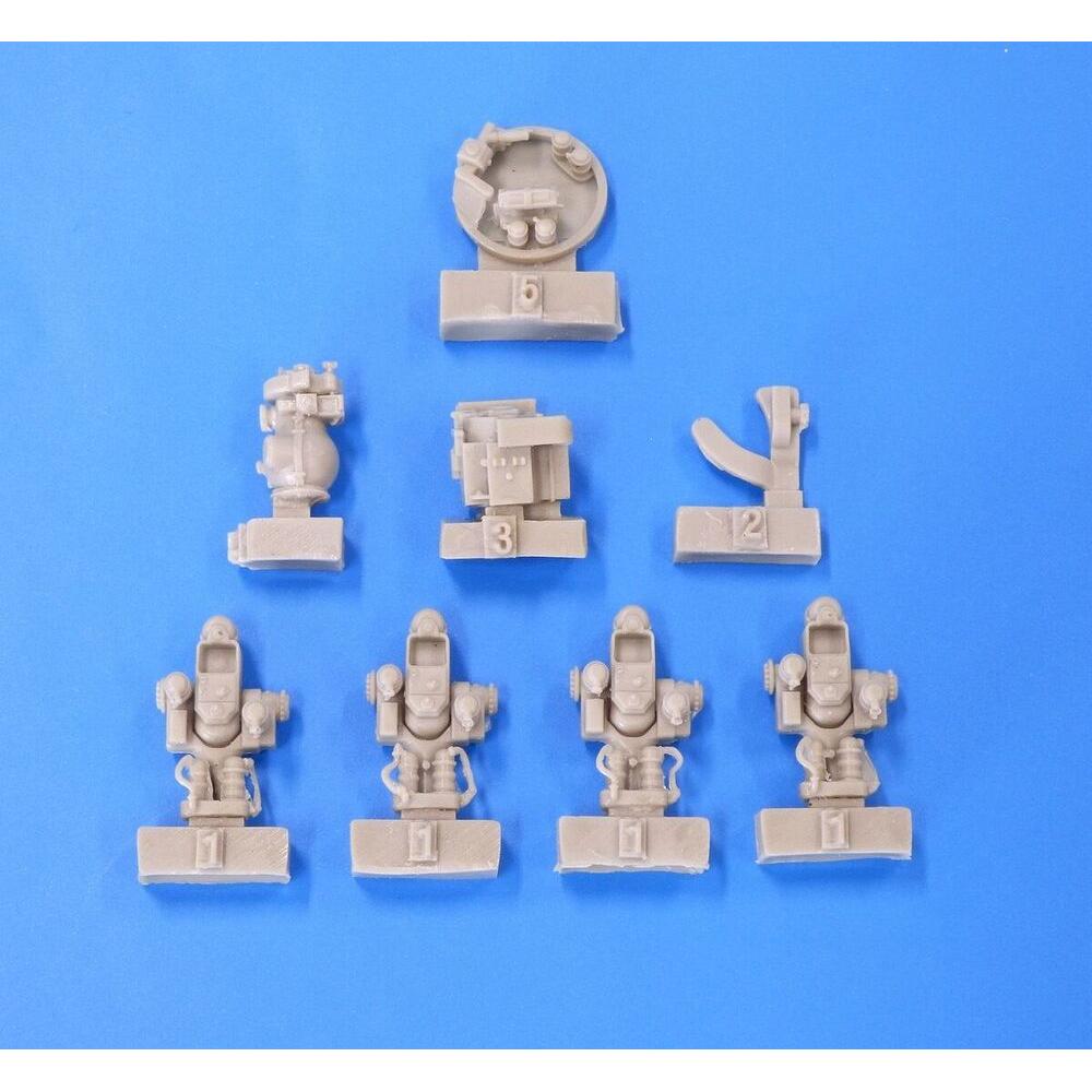 Plus Model Bomb and gun sights for B-29 Superfortress