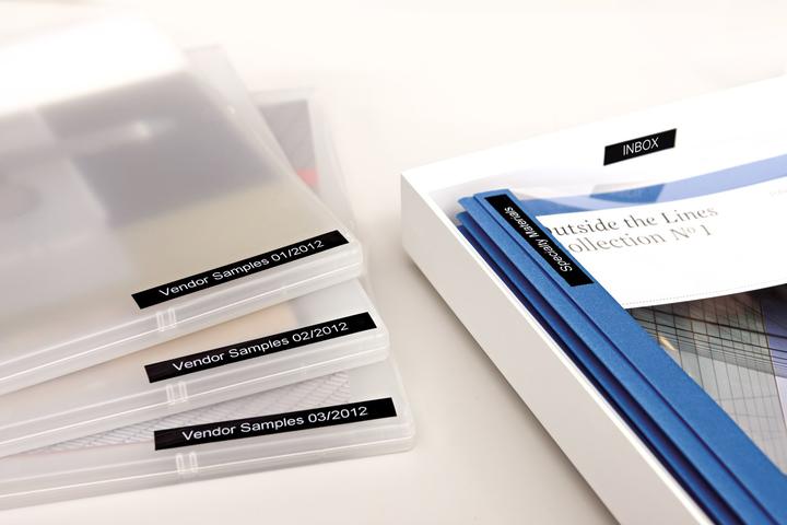 Actual product image Dymo S0721010 Standardband (2.40 cm, White)