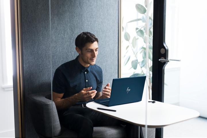 Actual product image HP Elite Dragonfly G3 (13.50", 512 GB, 16 GB, CH, Intel Core i5-1235U)