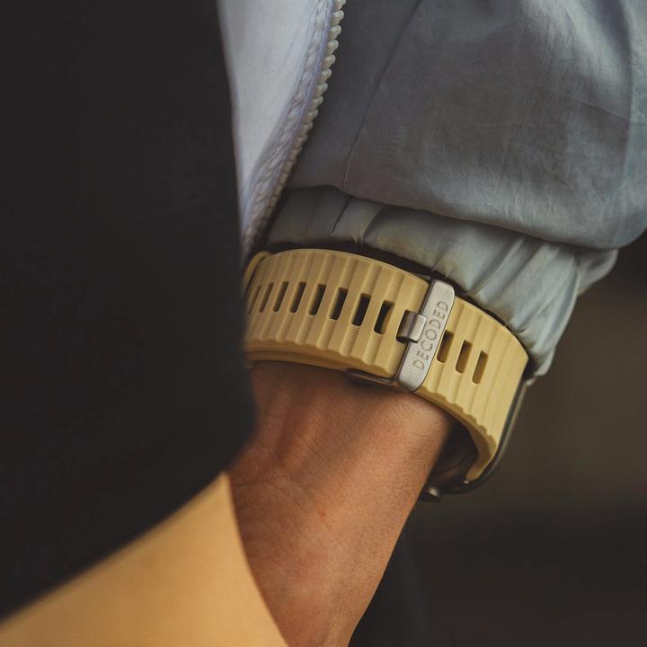 Actual product image Decoded Ultra Traction - Silicone wristband for Apple Watch (Liquid silicone, Silicone)