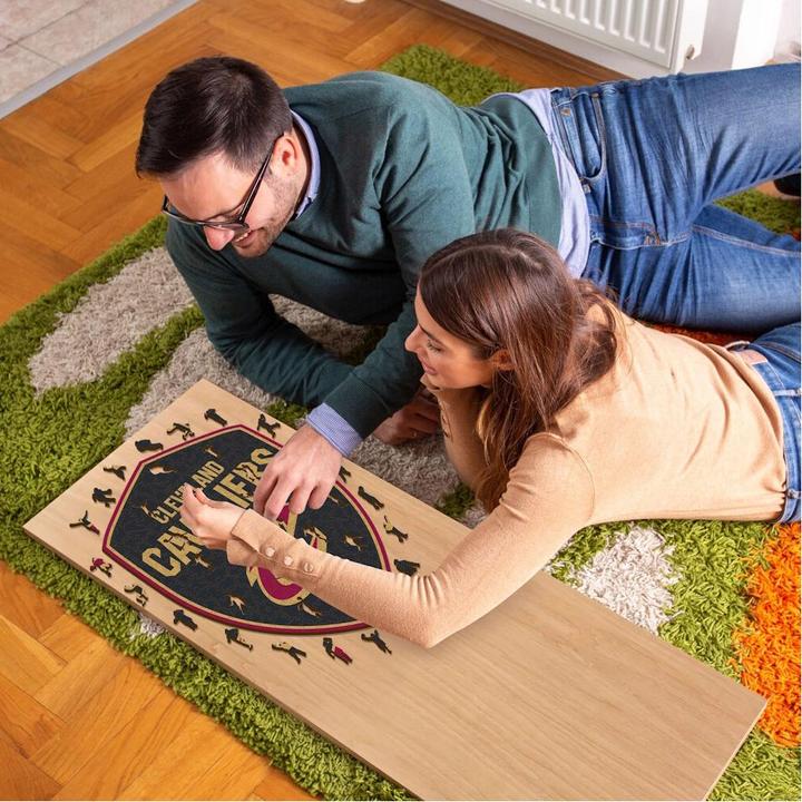 Productafbeelding Iconic NBA - Cleveland Cavaliers - Logo - Holz Puzzle Grösse L (500 Teile) (500 onderdelen)