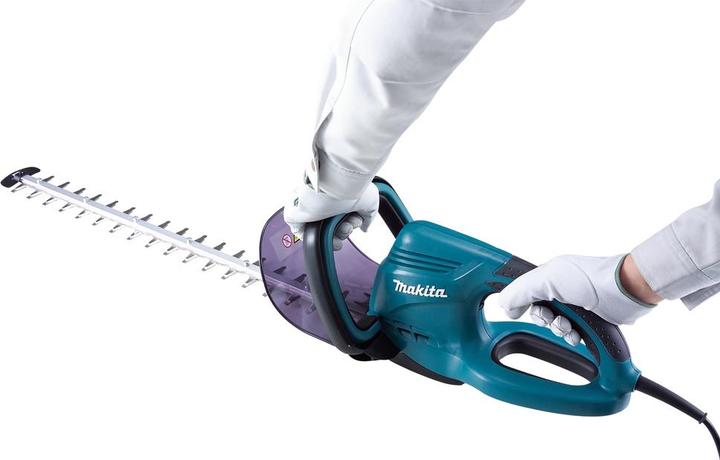 Actual product image Makita UH4570 (Electric hedge trimmer)