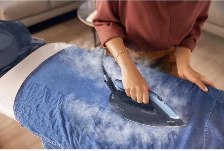 Produktbild Philips Ironing system PSG7130/20 (600 g/min)