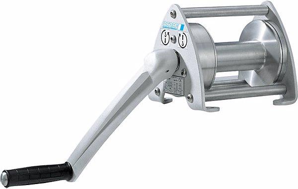 Actual product image Columbus McKinnon GAMMA aluminium panel winch, chain drive, max. lifting load 200 kg.
