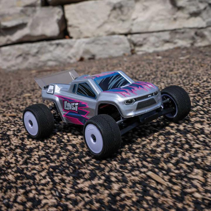 Actual product image Losi Micro-T 2S 1/28 2WD RTR Stadium Truck (Akku & Ladegerät enthalten), Silber (RTR Ready-to-Run)