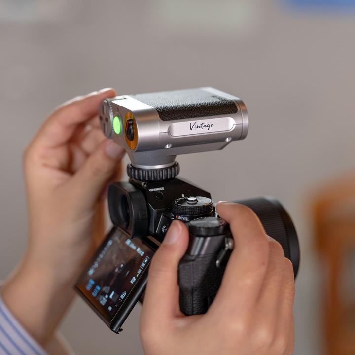 Image du produit Viltrox Vintage Z1 Flash (Canon, Sony, Fuji, Nikon)