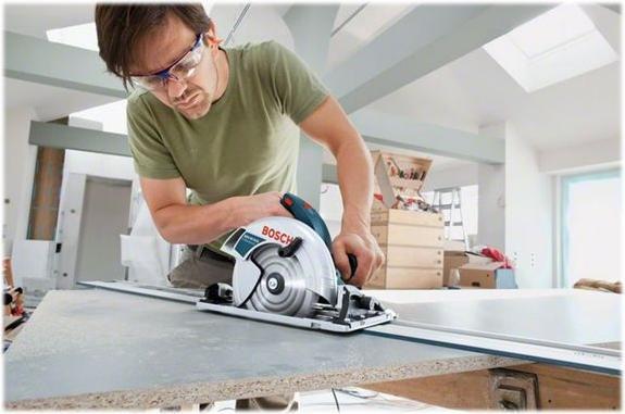 Produktbild Bosch Professional Handkreissäge GKS 65 GCE, im Karton