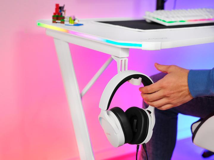 Actual product image Trust GXT 709W LUMINUS Gaming Desk