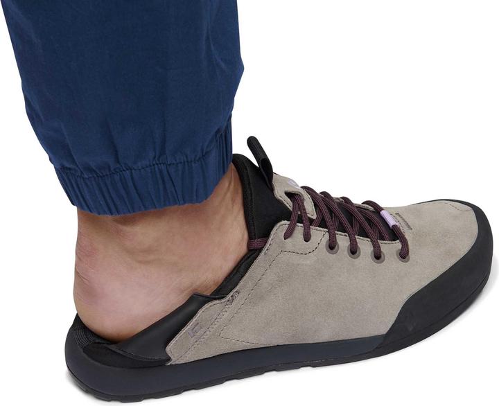 Actual product image Black Diamond W Session Suede Shoes (37.5)