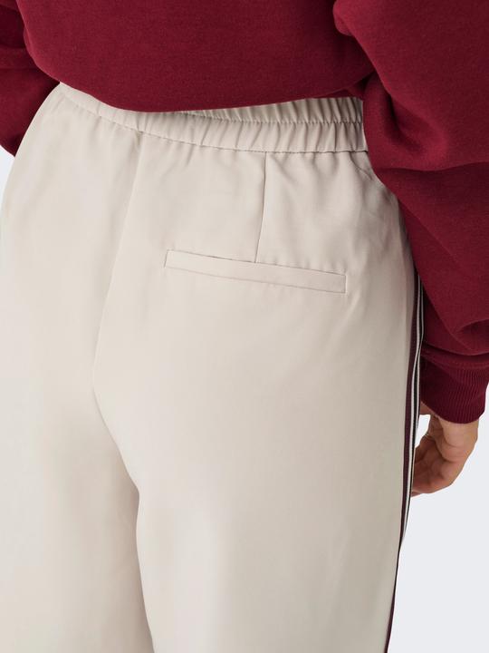 Actual product image Only ONLKIRA-MELLIE Weiter Beinschnitt Hose mit weitem Beinschnitt Hose mit weitem Beinschnitt (32)
