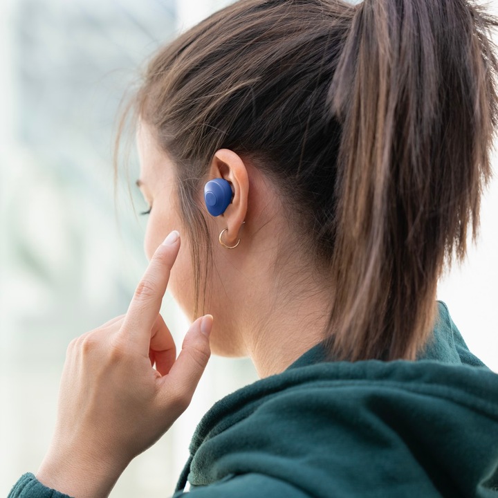 Actual product image Hama Freedom Buddy (No noise cancelling, 200 h, Wireless)