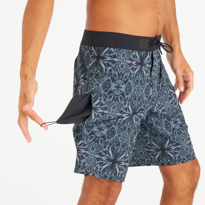 Actual product image Olaian Boardshorts Herren lang Itzblack 900 19" schwarz (40)