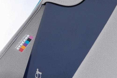 Actual product image Tucano Second Skin Colore (14", Apple)