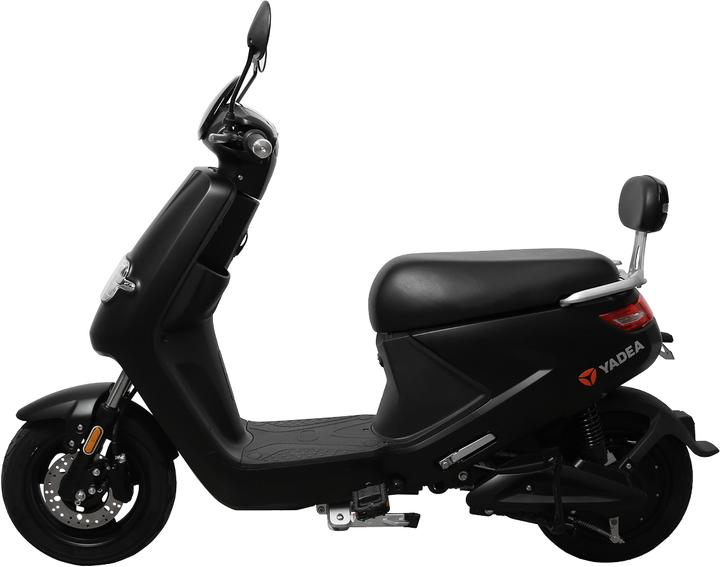 Produktbild Yadea Scooter EM38 schwarz matt (25 km/h, 500 W)