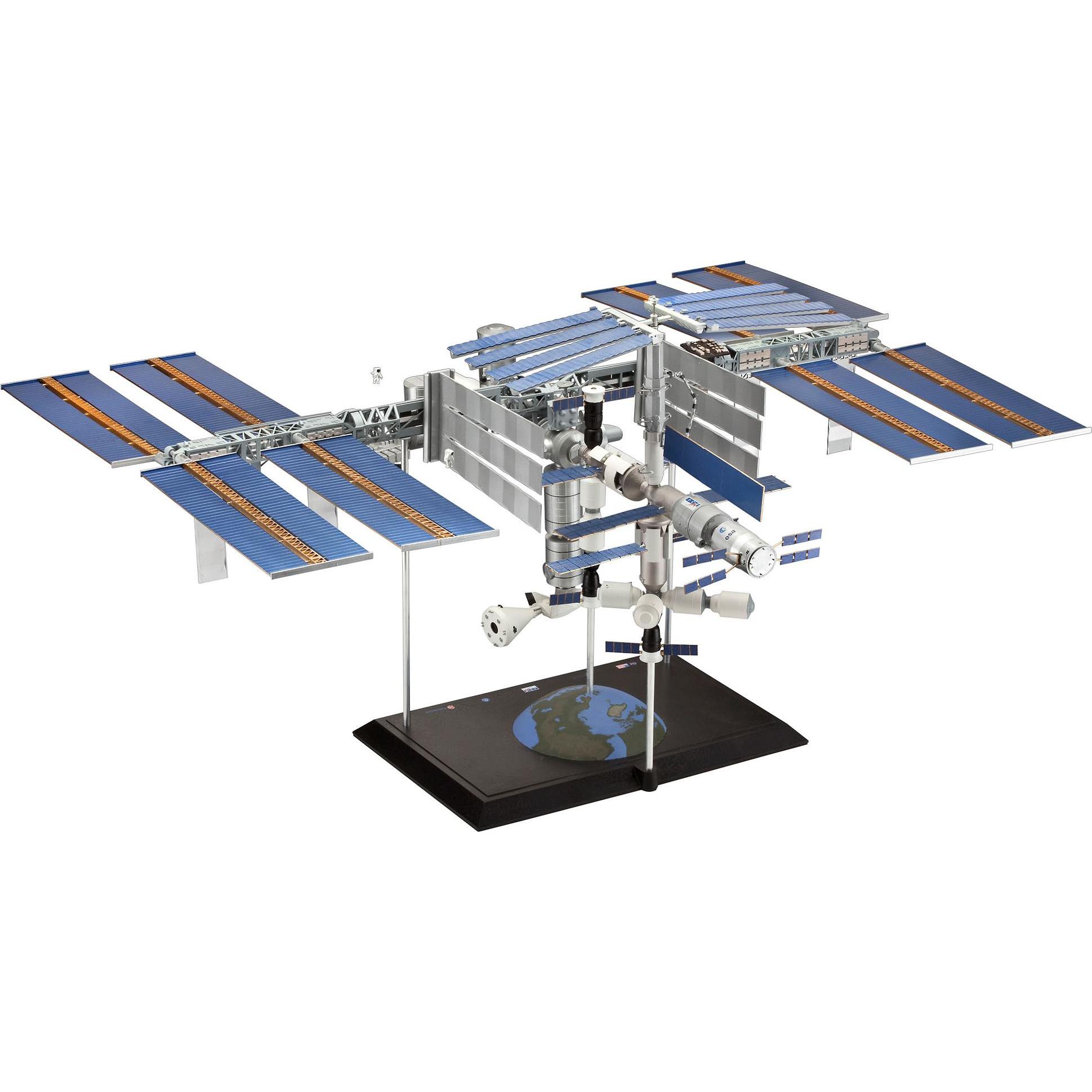Revell Space Station