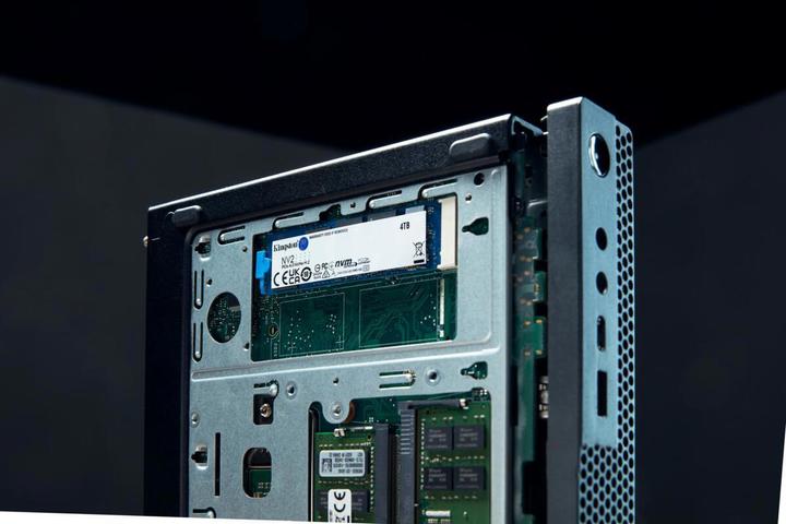 Immagine prodotto Kingston NV2 (4000 GB, M.2 2280)