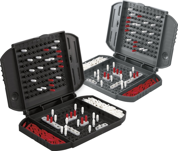 Actual product image Hasbro Gaming Battelship jeu de voyage (French)